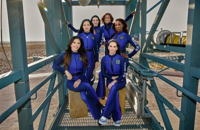 人类历史首次！美国“新谢泼德”飞行器完成全女性太空游